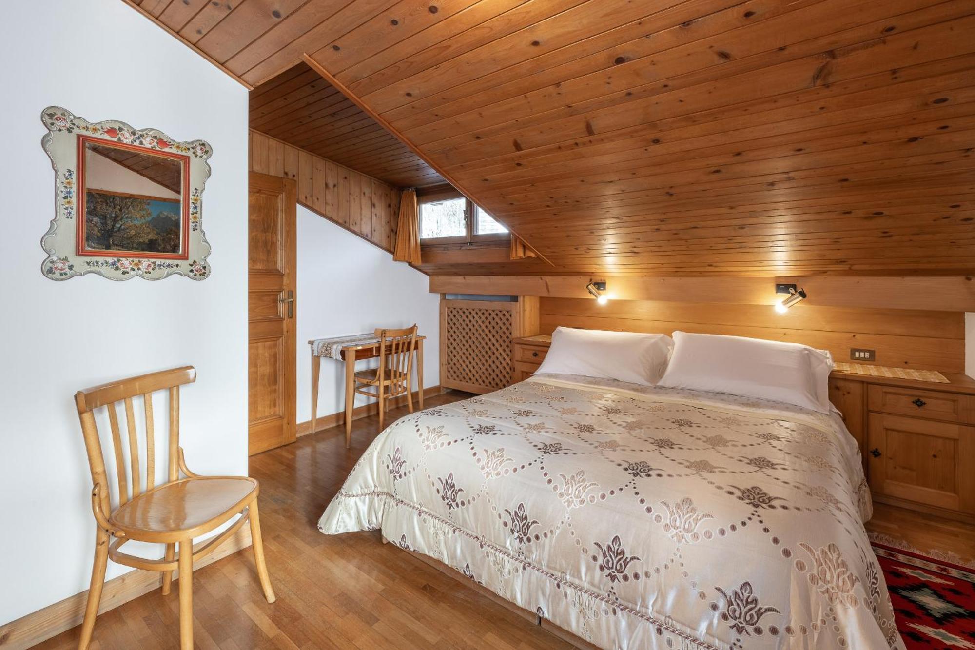 Attico Lodge Cortina dʼAmpezzo Exteriör bild