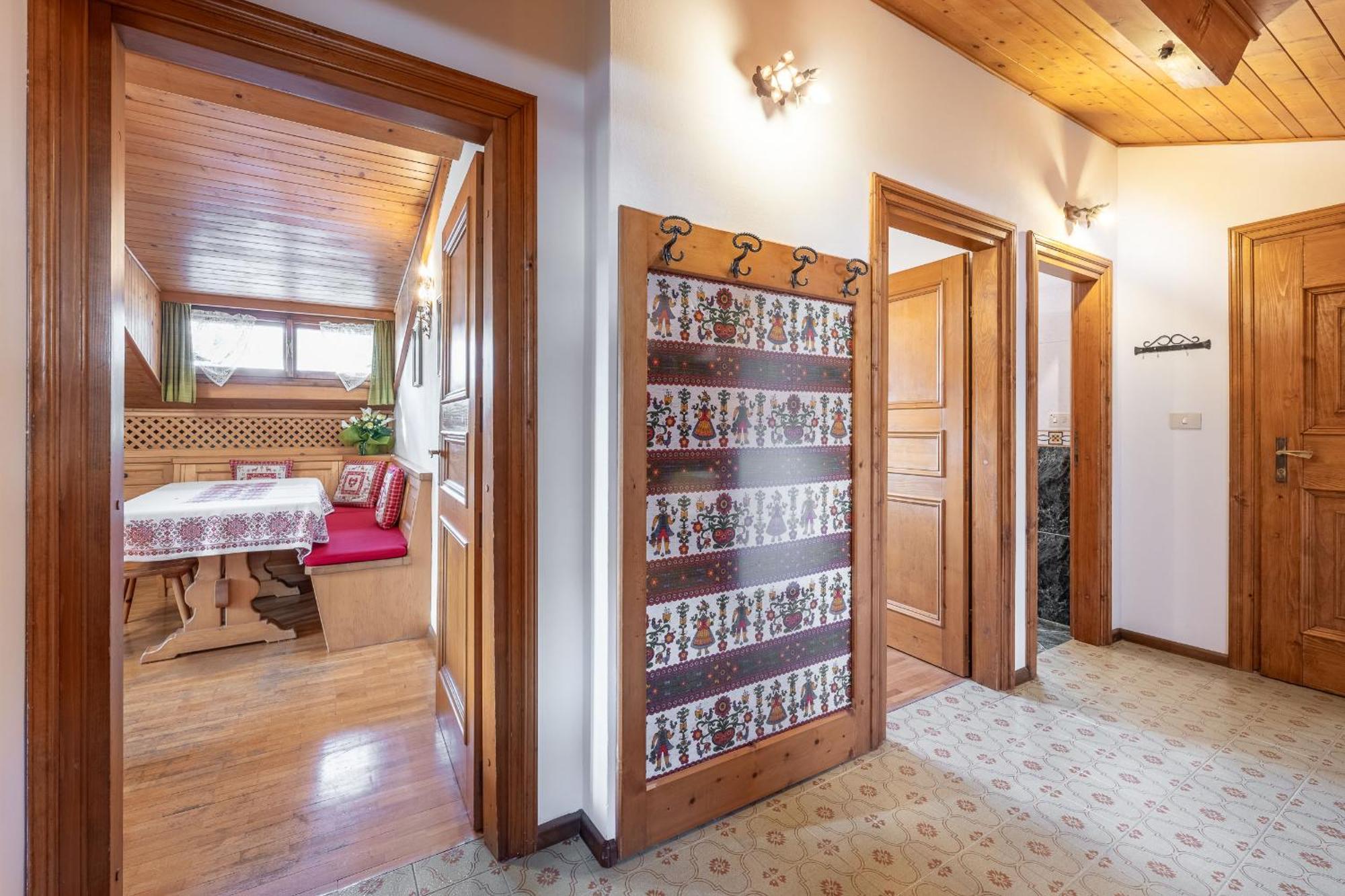 Attico Lodge Cortina dʼAmpezzo Exteriör bild